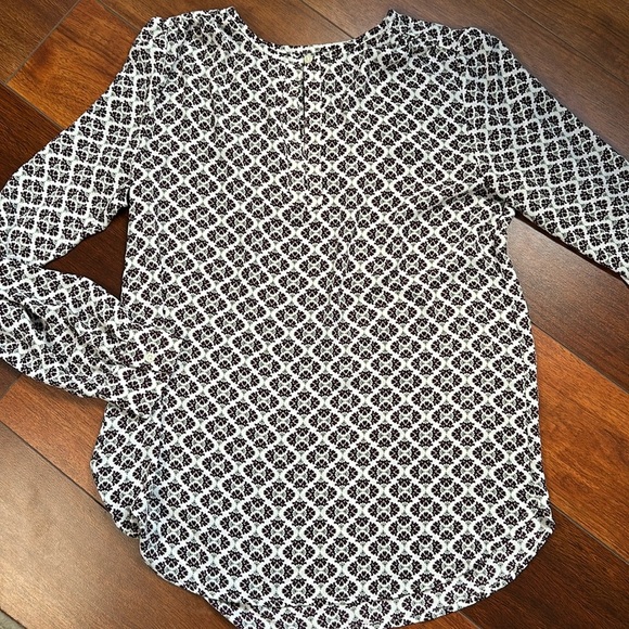 LOFT Womens Long Sleeve Patterned Blouse Size XS - Picture 1 of 6